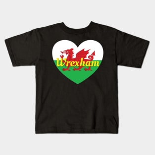 Wrexham Wales UK Wales Flag Heart Kids T-Shirt